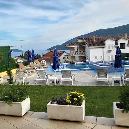 Apartmani Niksic Херцег-Новий Екстер'єр фото