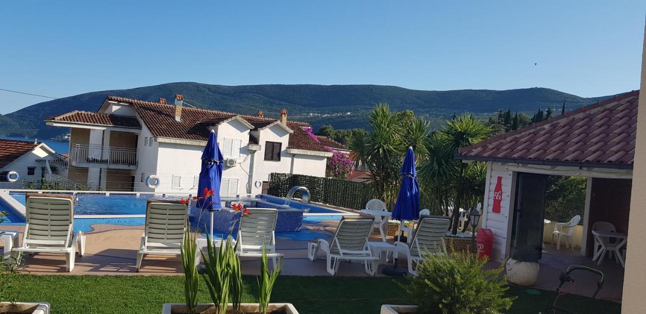 Apartmani Niksic Херцег-Новий Екстер'єр фото