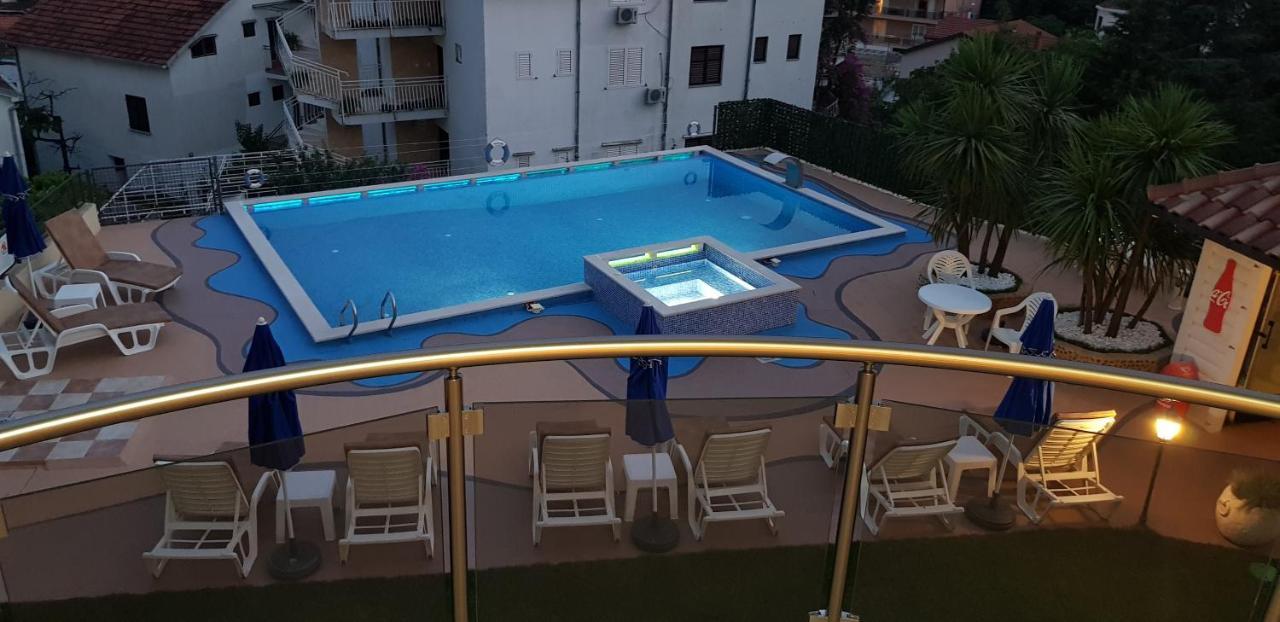 Apartmani Niksic Херцег-Новий Екстер'єр фото
