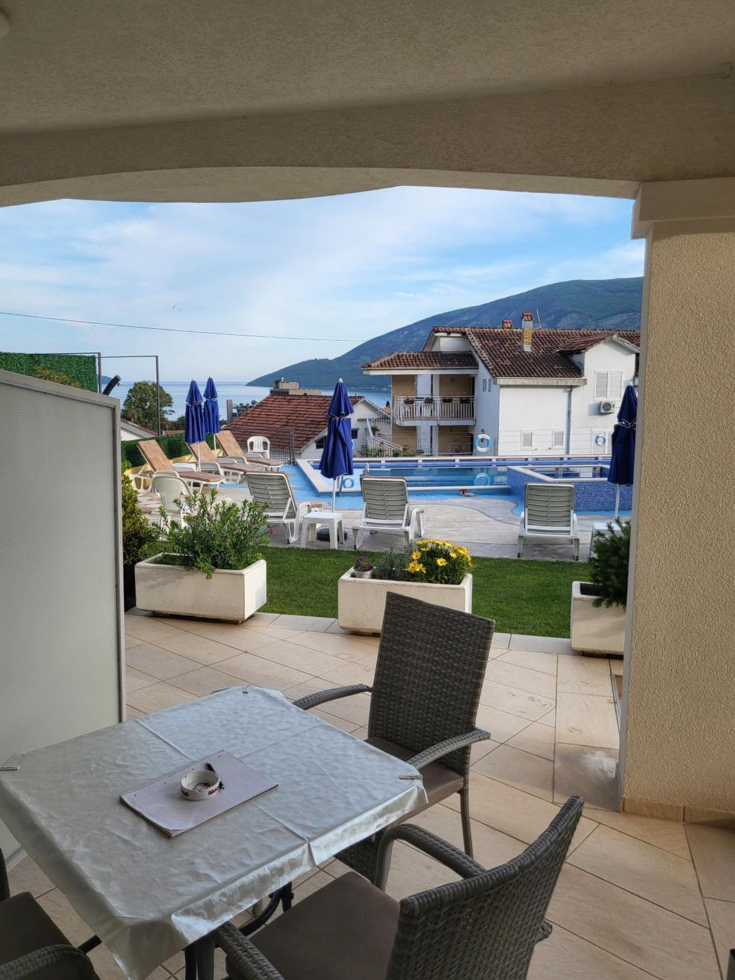 Apartmani Niksic Херцег-Новий Номер фото